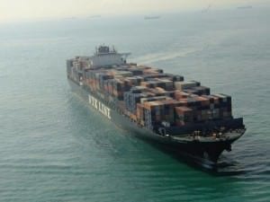 20160411_container_ship_article_main_image